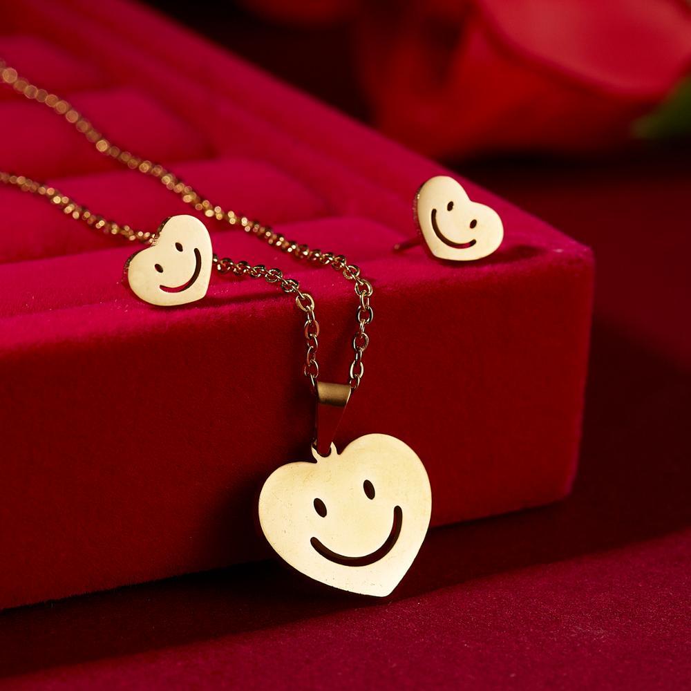 Smiley face Earring Set Fashion versatile clothes Pendant